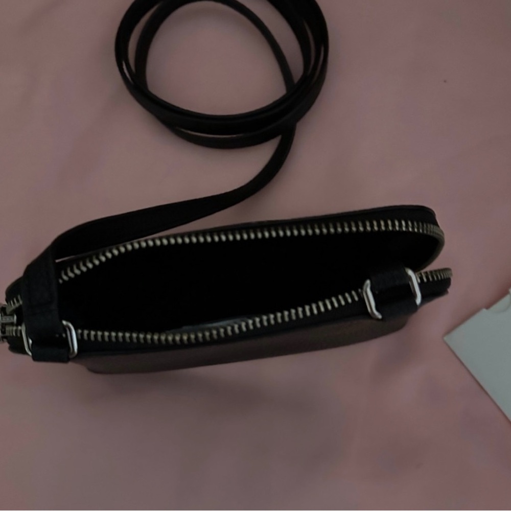 NWT! Marc Jacobs Black Small Pebbled Leather Crossbody Bag - Picture 4 of 9